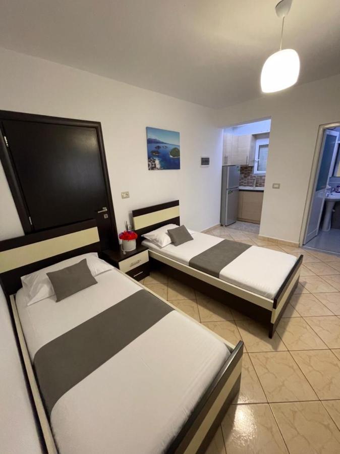 Guesthouse A&F Ксамил Екстериор снимка