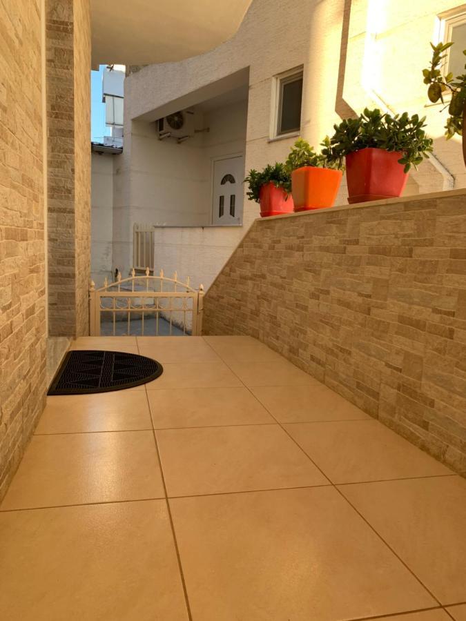 Guesthouse A&F Ксамил Екстериор снимка