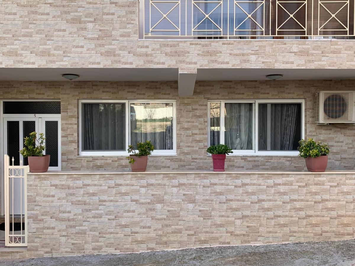 Guesthouse A&F Ксамил Екстериор снимка